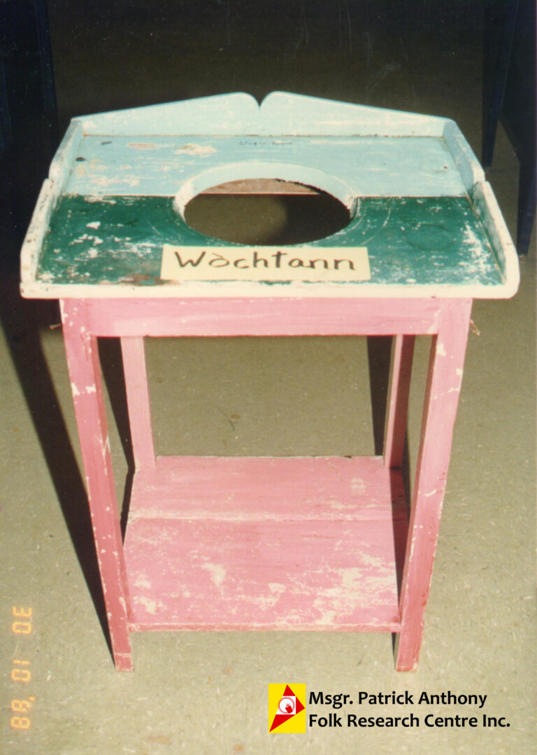 Wash stand lontan